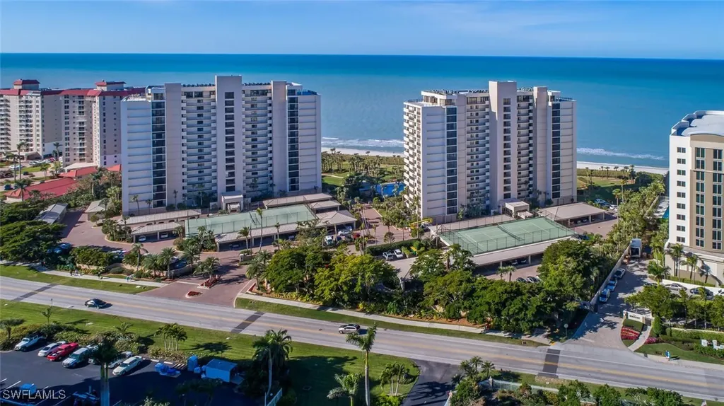 10851 Gulf Shore Drive Naples FL 34108