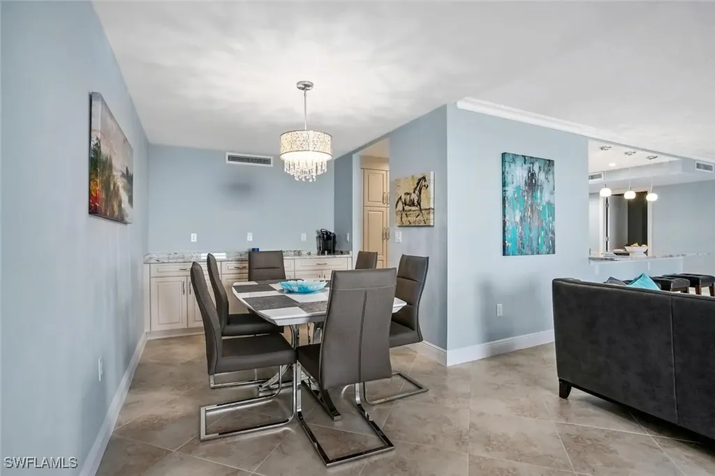 10851 Gulf Shore Drive Naples FL 34108
