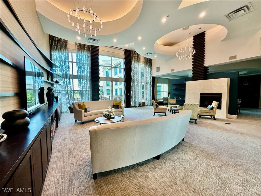 9115 Strada Place Naples FL 34108