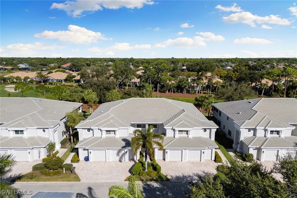 8471 Southbridge Drive Estero FL 33967