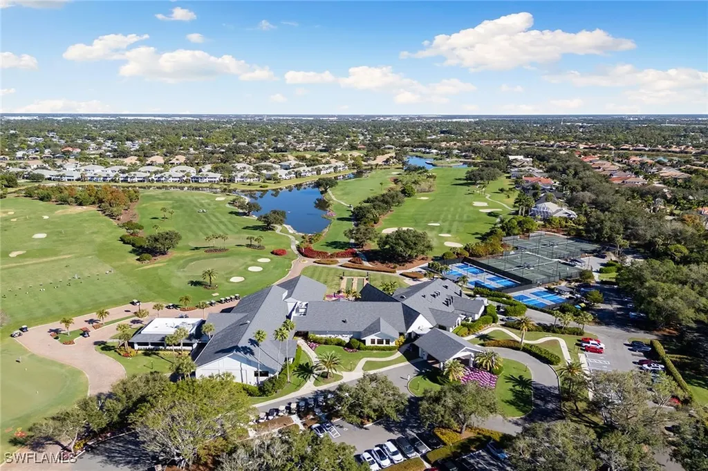 8471 Southbridge Drive Estero FL 33967