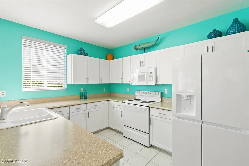 8471 Southbridge Drive Estero FL 33967