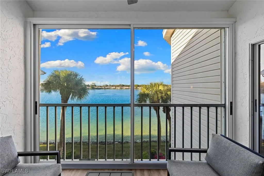 2651 Citrus Lake Drive Naples FL 34109