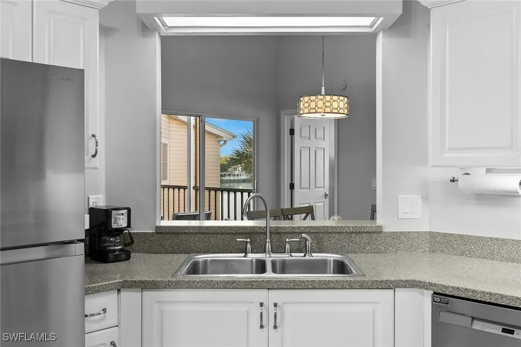 2651 Citrus Lake Drive Naples FL 34109