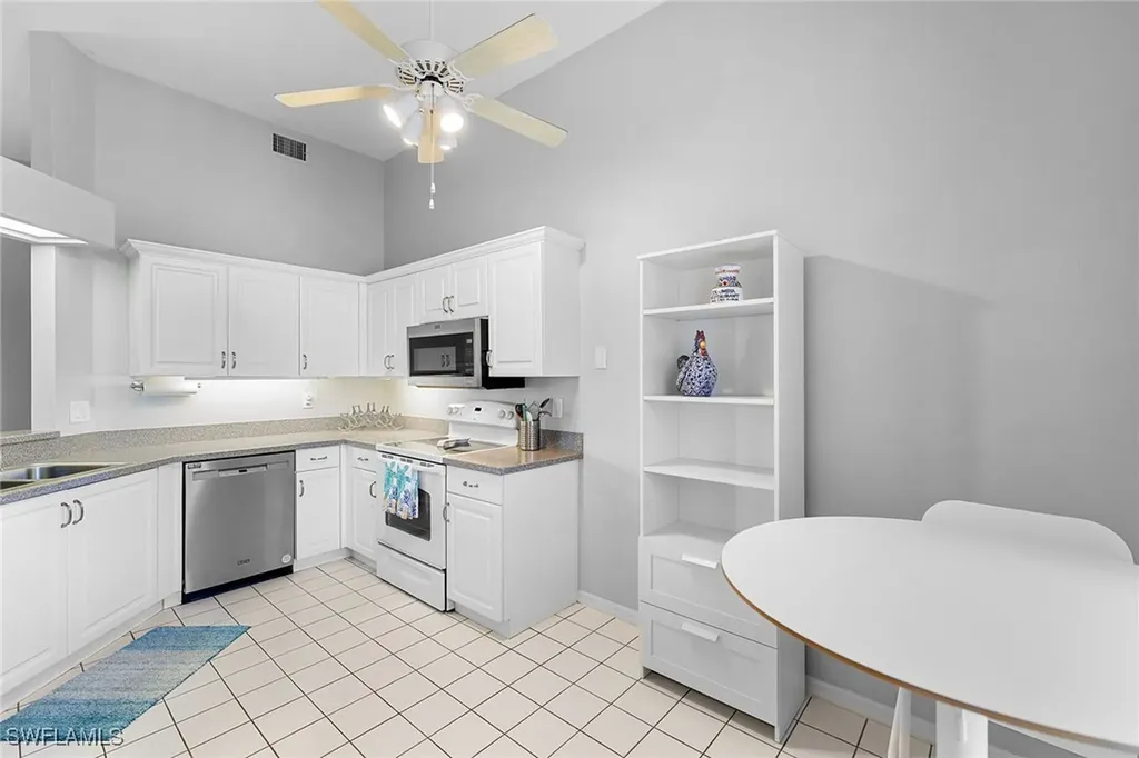 2651 Citrus Lake Drive Naples FL 34109