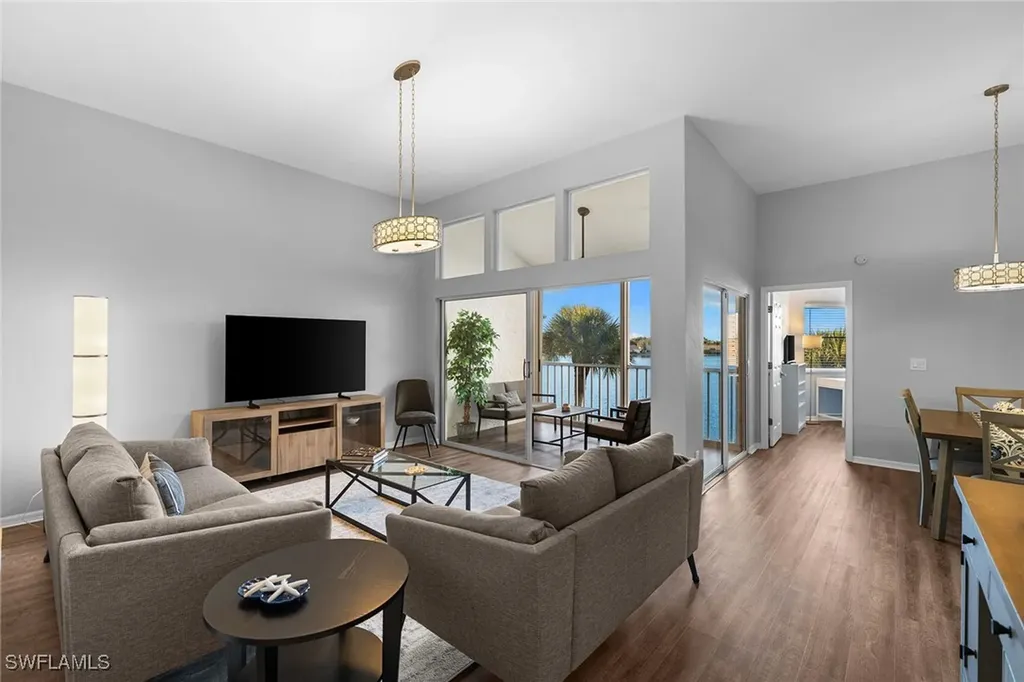 2651 Citrus Lake Drive Naples FL 34109
