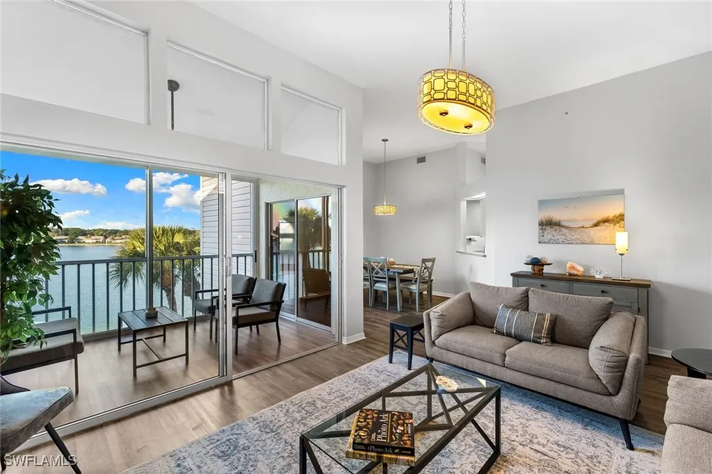 2651 Citrus Lake Drive Naples FL 34109
