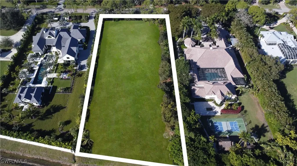 644 Hickory Road Naples FL 34108