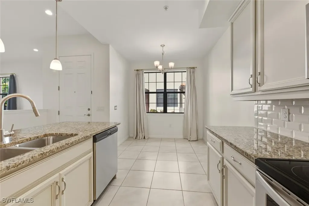 26115 Palace Lane Bonita Springs FL 34135