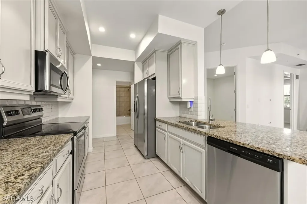 26115 Palace Lane Bonita Springs FL 34135