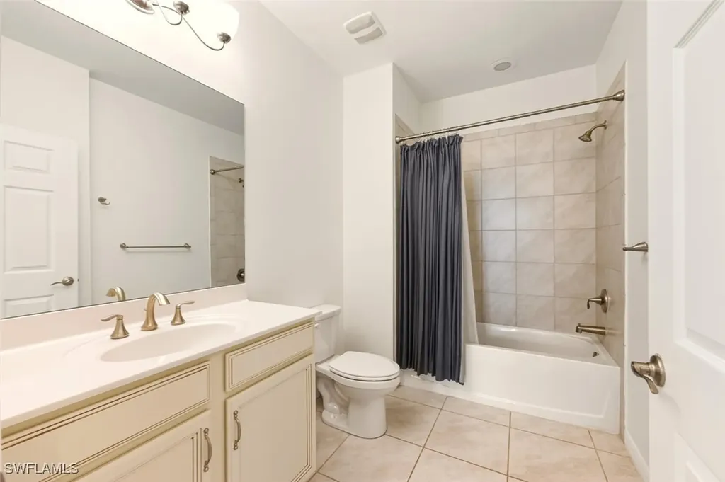 26115 Palace Lane Bonita Springs FL 34135