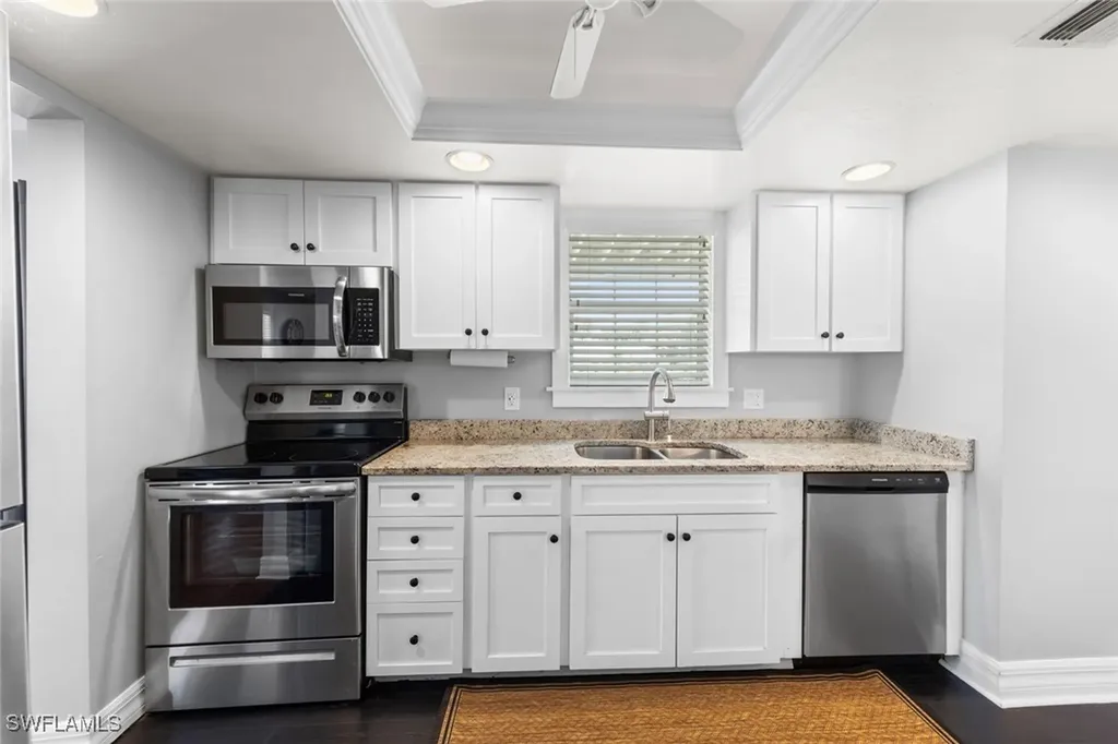 2040 Clarke Avenue Fort Myers FL 33905