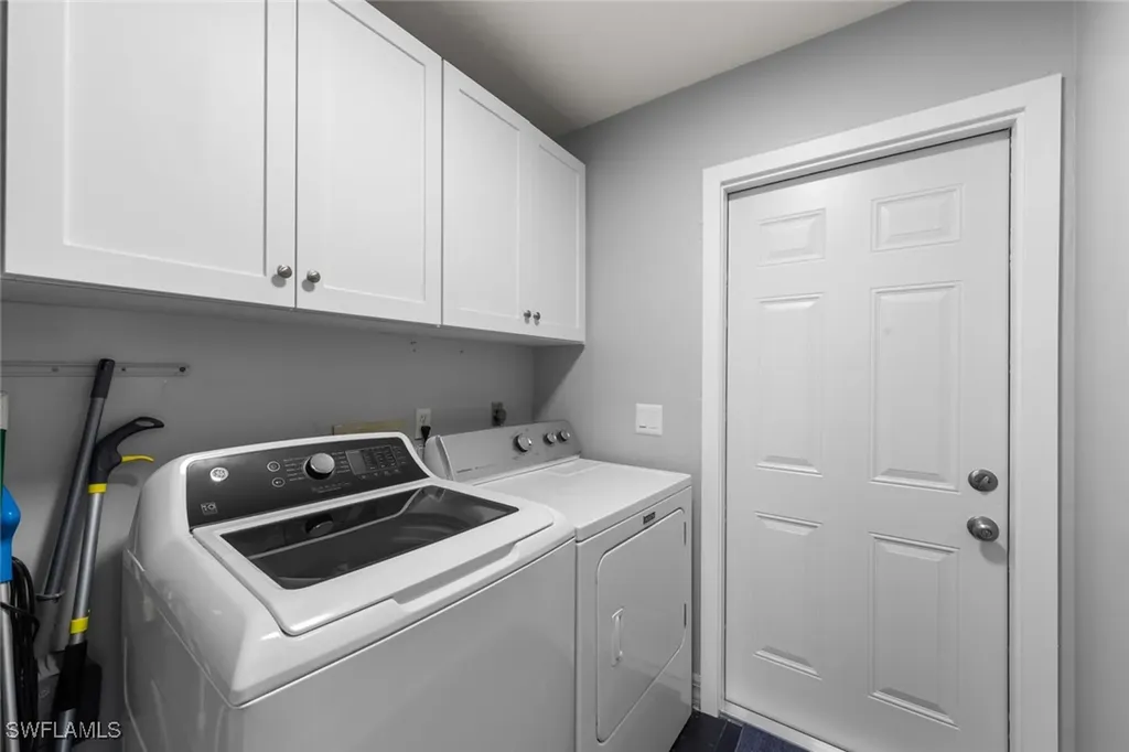 2040 Clarke Avenue Fort Myers FL 33905