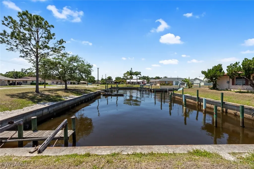 2040 Clarke Avenue Fort Myers FL 33905
