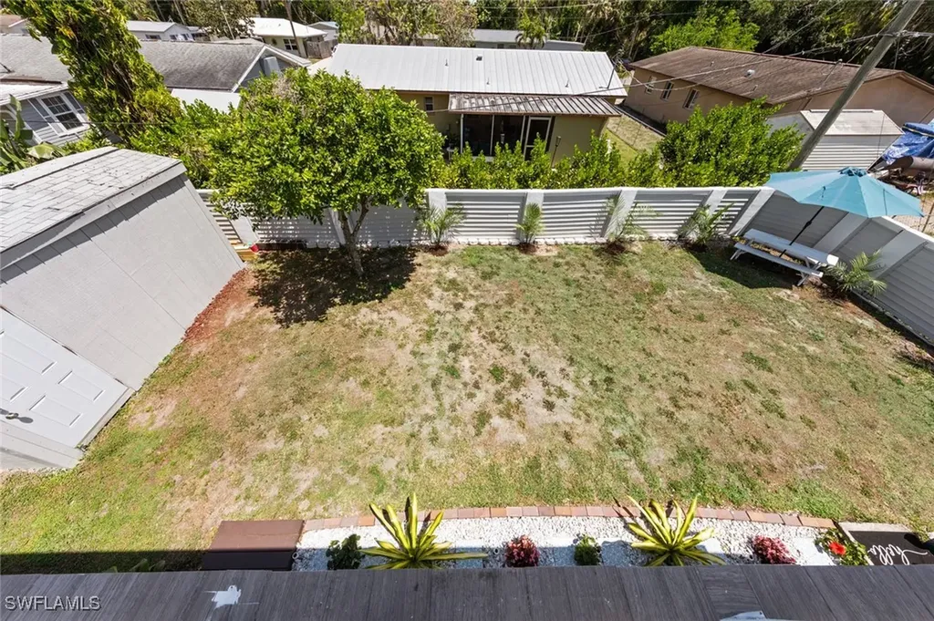 2040 Clarke Avenue Fort Myers FL 33905