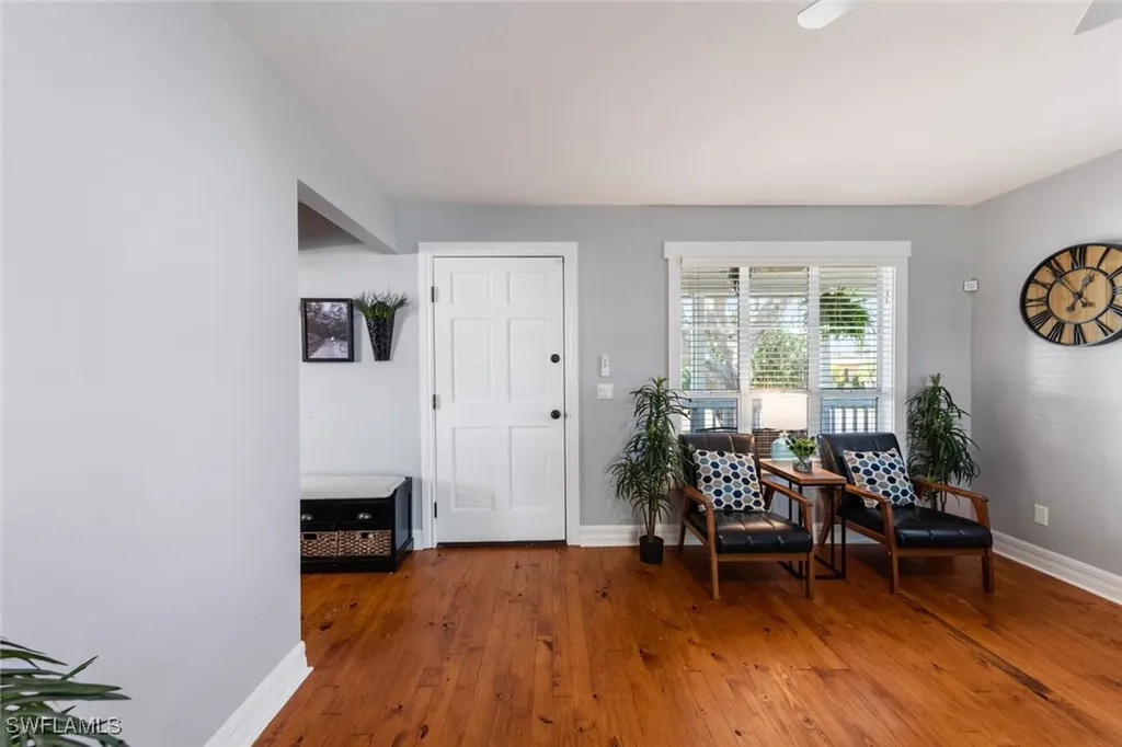 2040 Clarke Avenue Fort Myers FL 33905