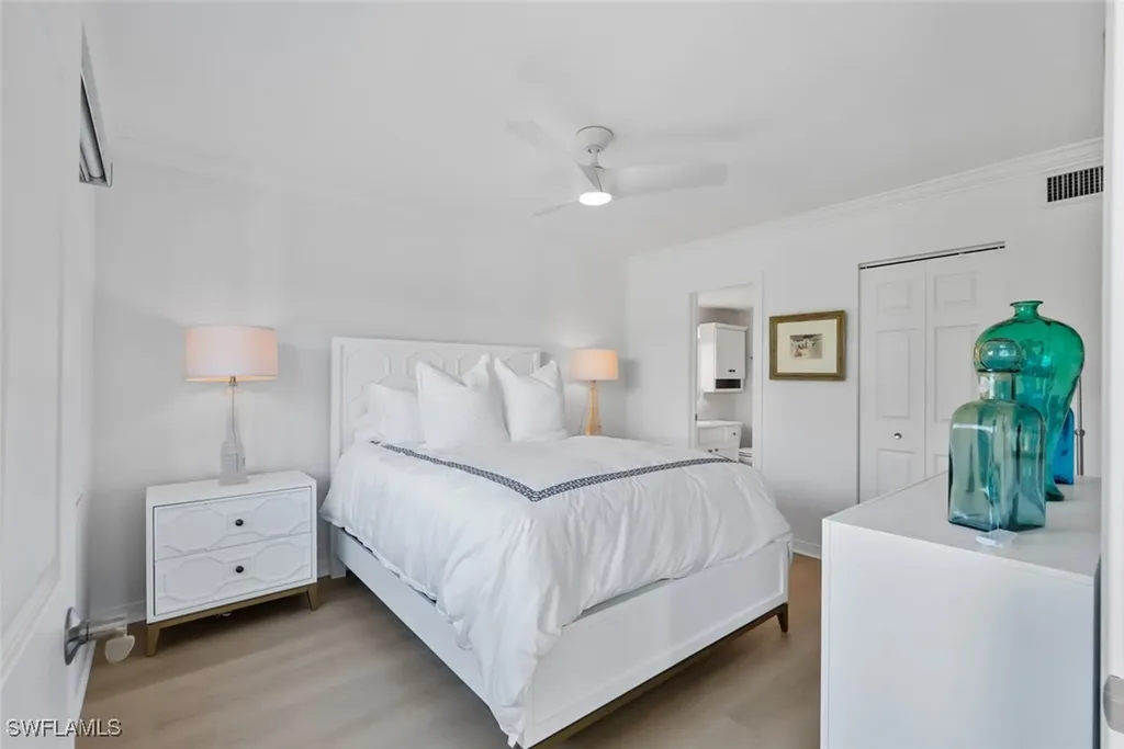 606 Broad Avenue S Naples FL 34102