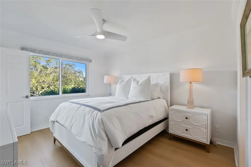 606 Broad Avenue S Naples FL 34102