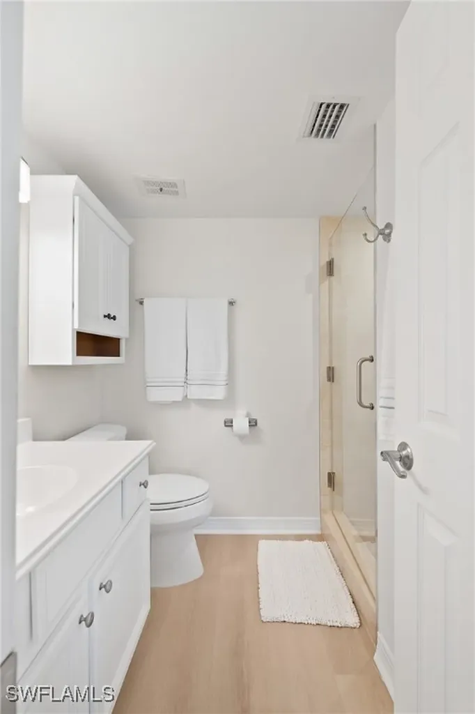 606 Broad Avenue S Naples FL 34102