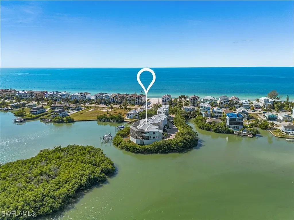 5801 Cape Hickory Court Bonita Springs FL 34134