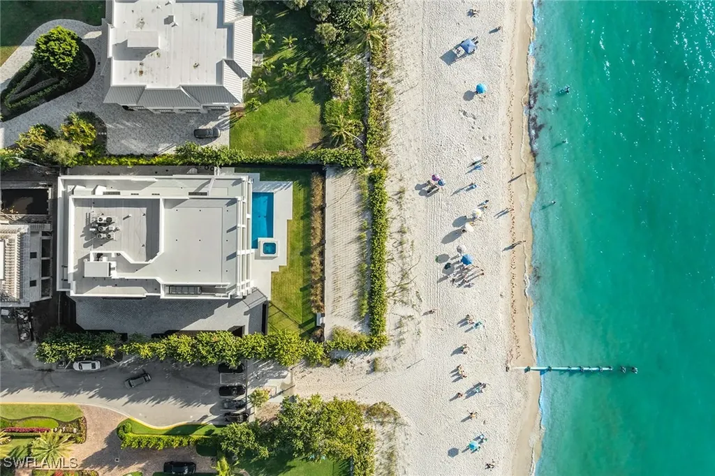 26 2nd Avenue S Naples FL 34102