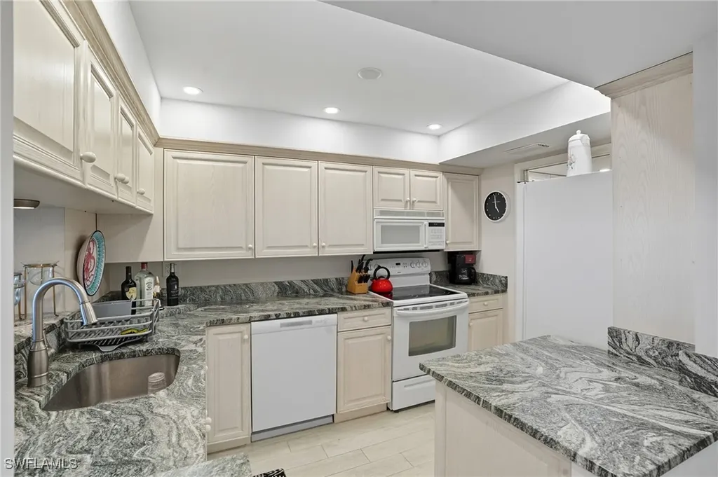 25900 Hickory Boulevard Bonita Springs FL 34134