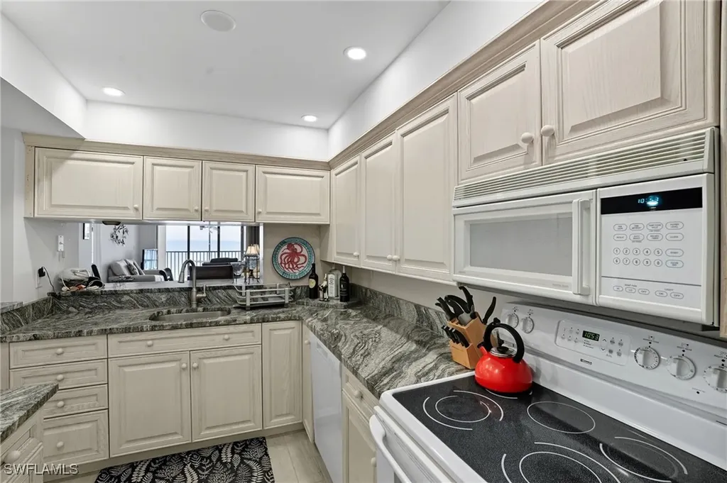 25900 Hickory Boulevard Bonita Springs FL 34134