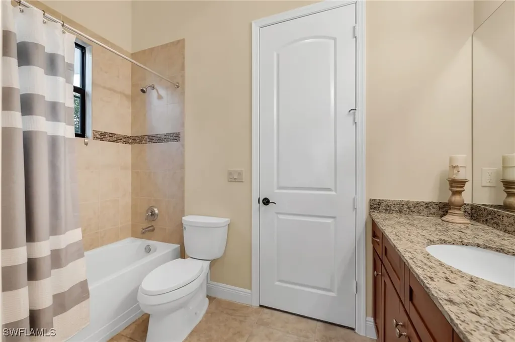 7890 Allende Lane Naples FL 34113