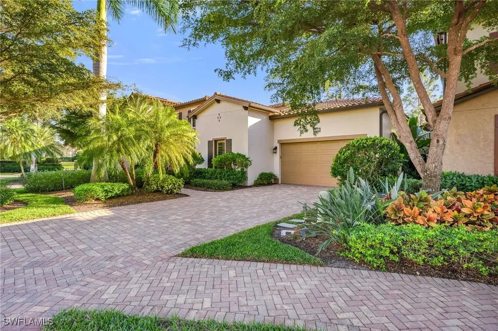 7890 Allende Lane Naples FL 34113