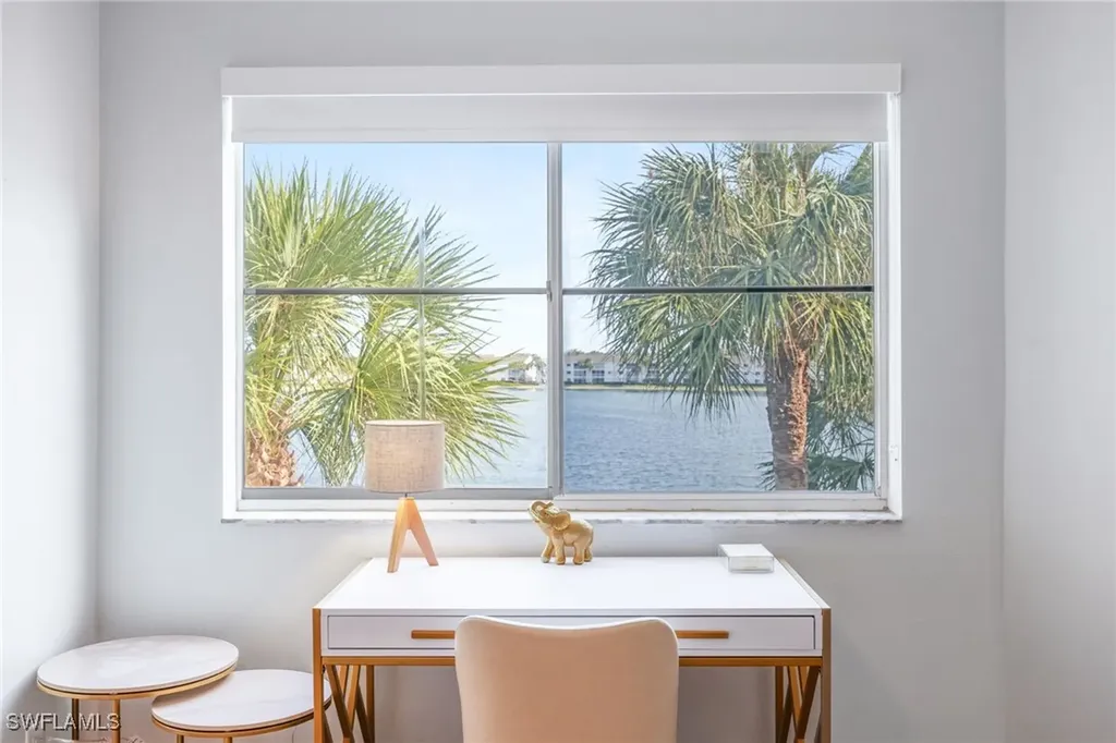 2711 Citrus Lake Drive Naples FL 34109