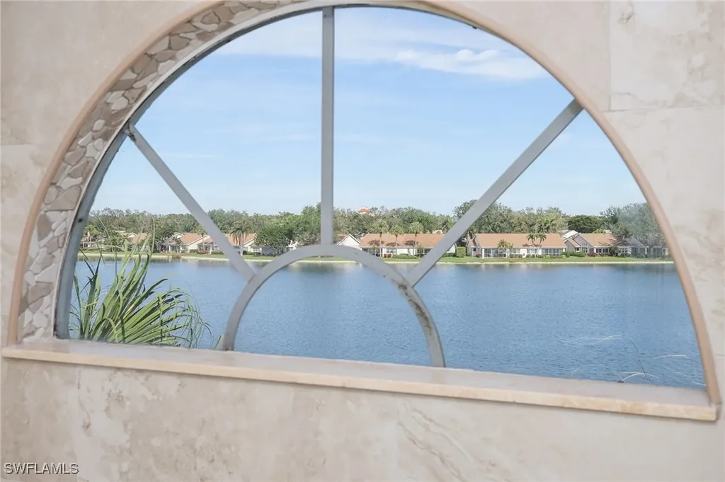 2711 Citrus Lake Drive Naples FL 34109