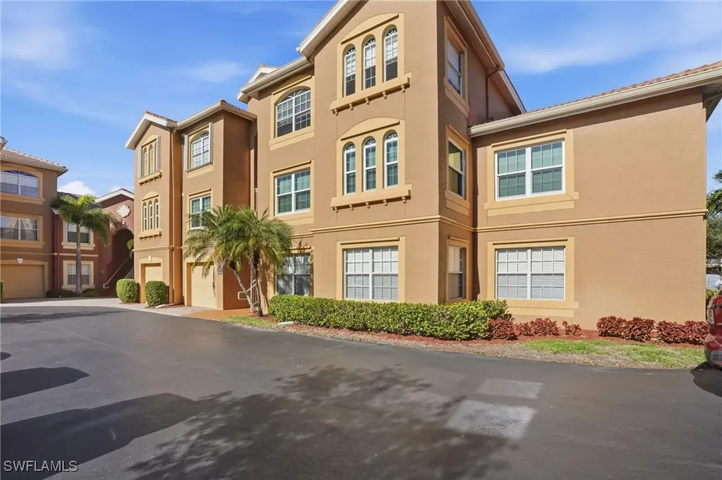 15585 Ocean Walk Circle Fort Myers FL 33908