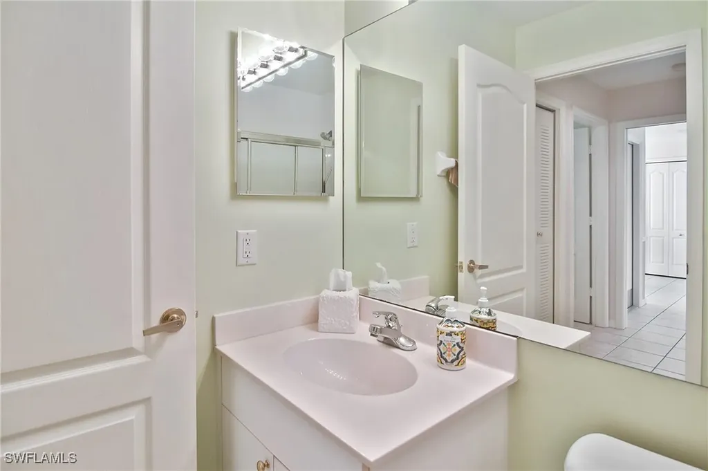 8570 Cedar Hammock Circle Naples FL 34112