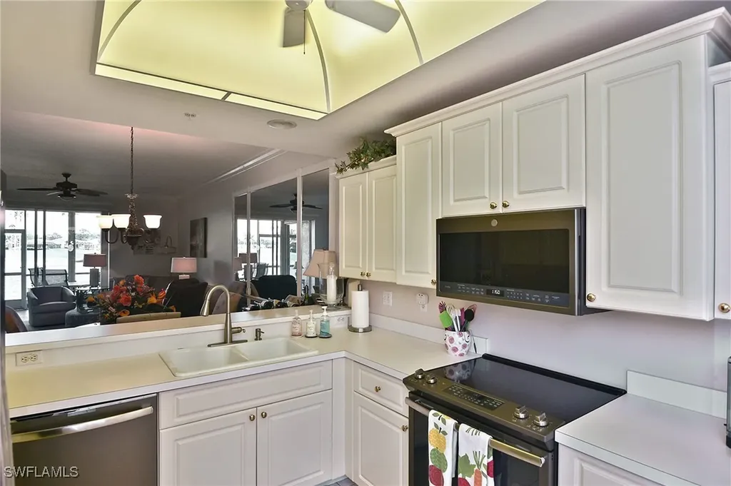 8570 Cedar Hammock Circle Naples FL 34112