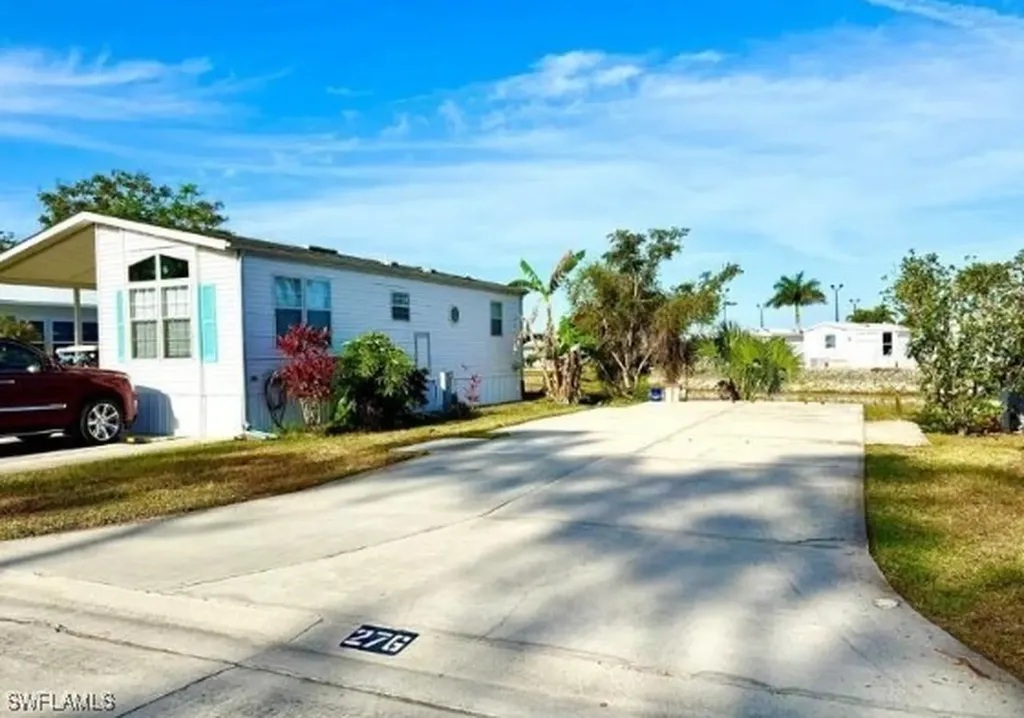 276 Bass Lane Naples FL 34114