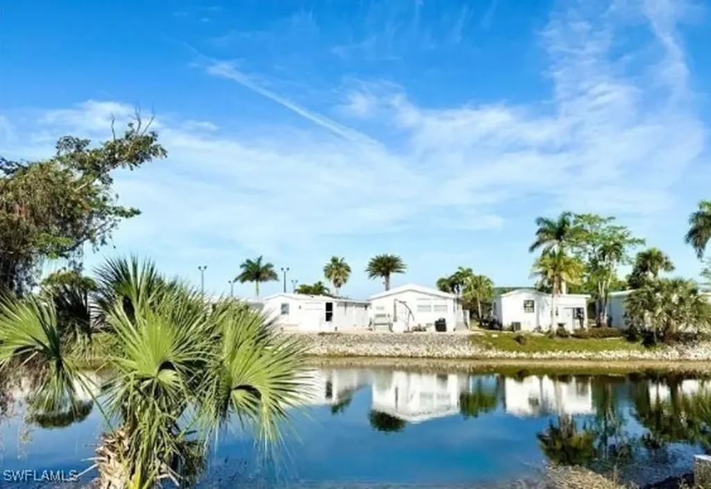 276 Bass Lane Naples FL 34114