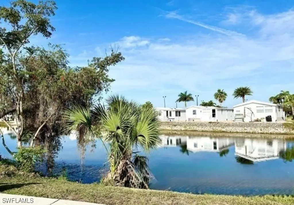 276 Bass Lane Naples FL 34114