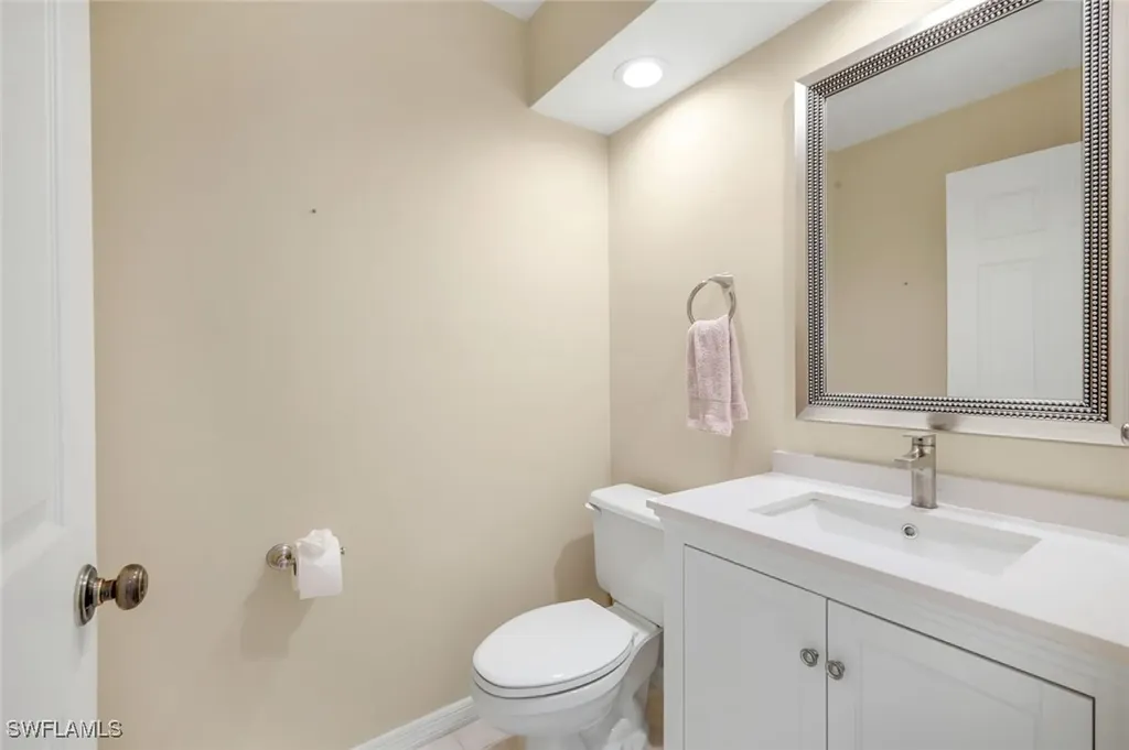 20090 Golden Panther Drive Estero FL 33928