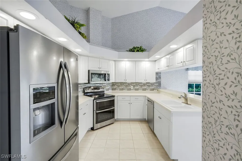 20090 Golden Panther Drive Estero FL 33928