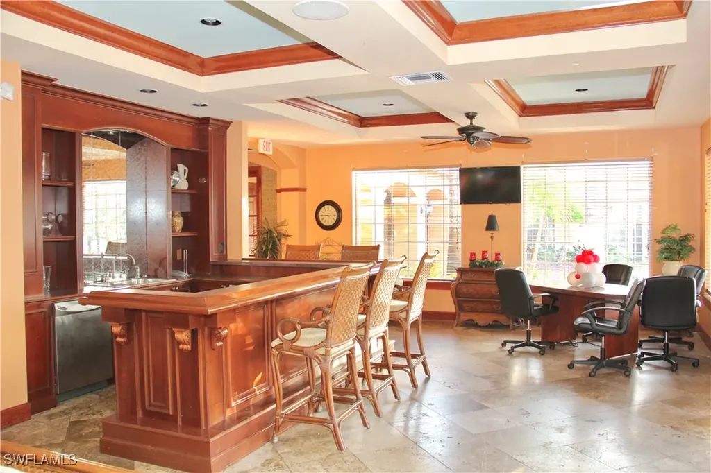 1265 Wildwood Lakes Boulevard Naples FL 34104