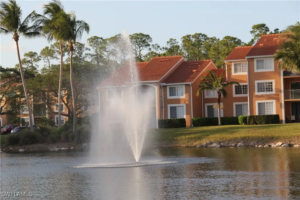 1265 Wildwood Lakes Boulevard Naples FL 34104