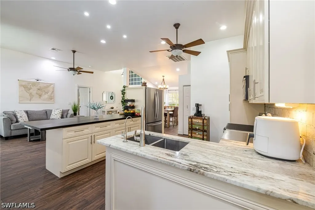 12596 Shannondale Drive Fort Myers FL 33913