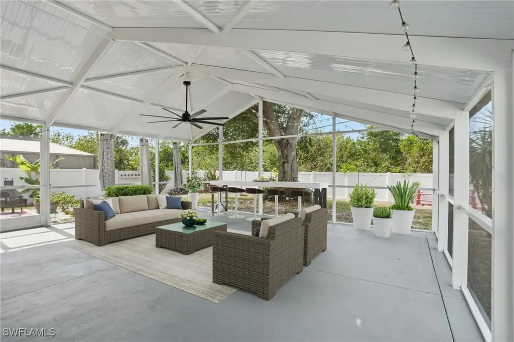 426 Chestnut Avenue NW Port Charlotte FL 33952