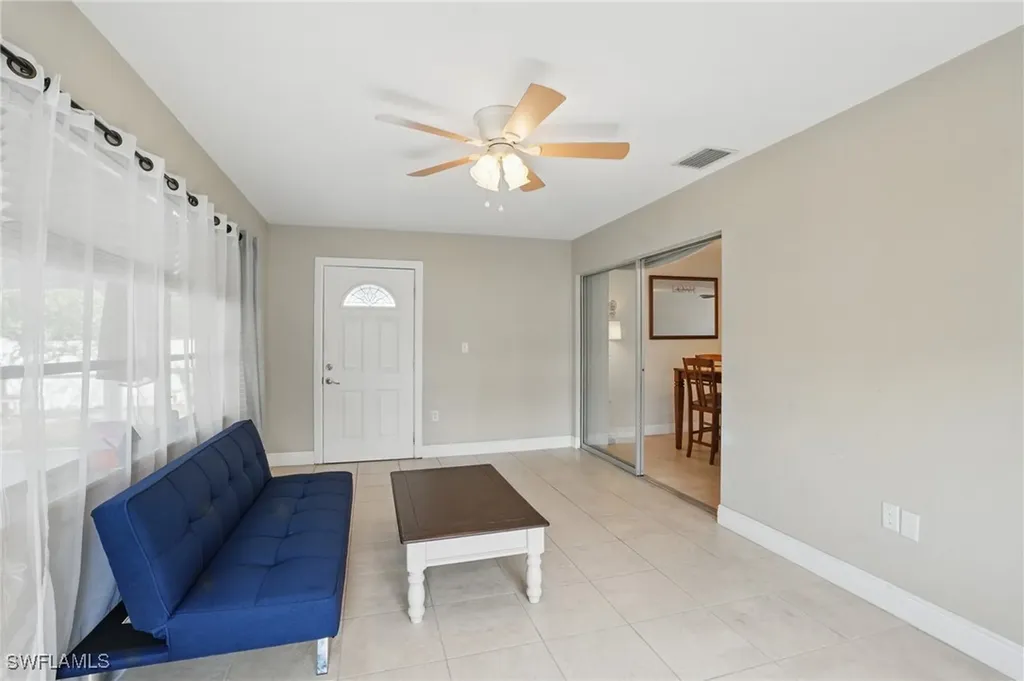 426 Chestnut Avenue NW Port Charlotte FL 33952