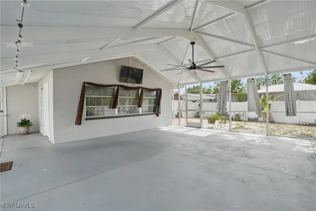 426 Chestnut Avenue NW Port Charlotte FL 33952