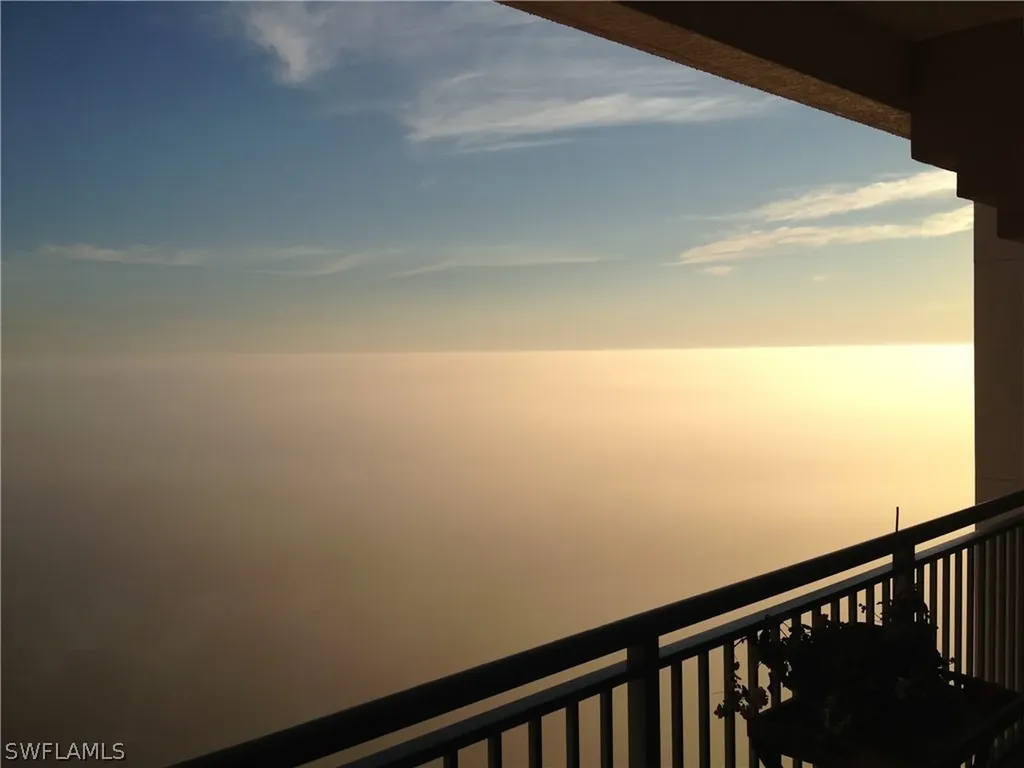 455 Cove Tower Drive Naples FL 34110