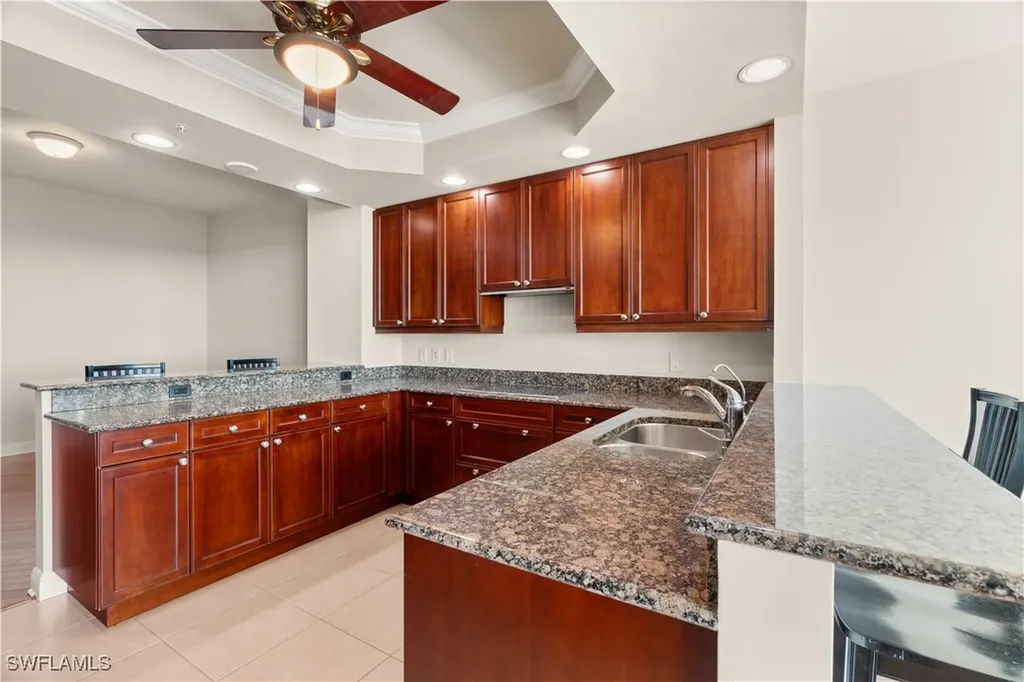 455 Cove Tower Drive Naples FL 34110