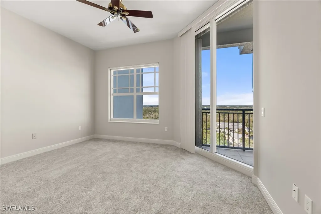 455 Cove Tower Drive Naples FL 34110