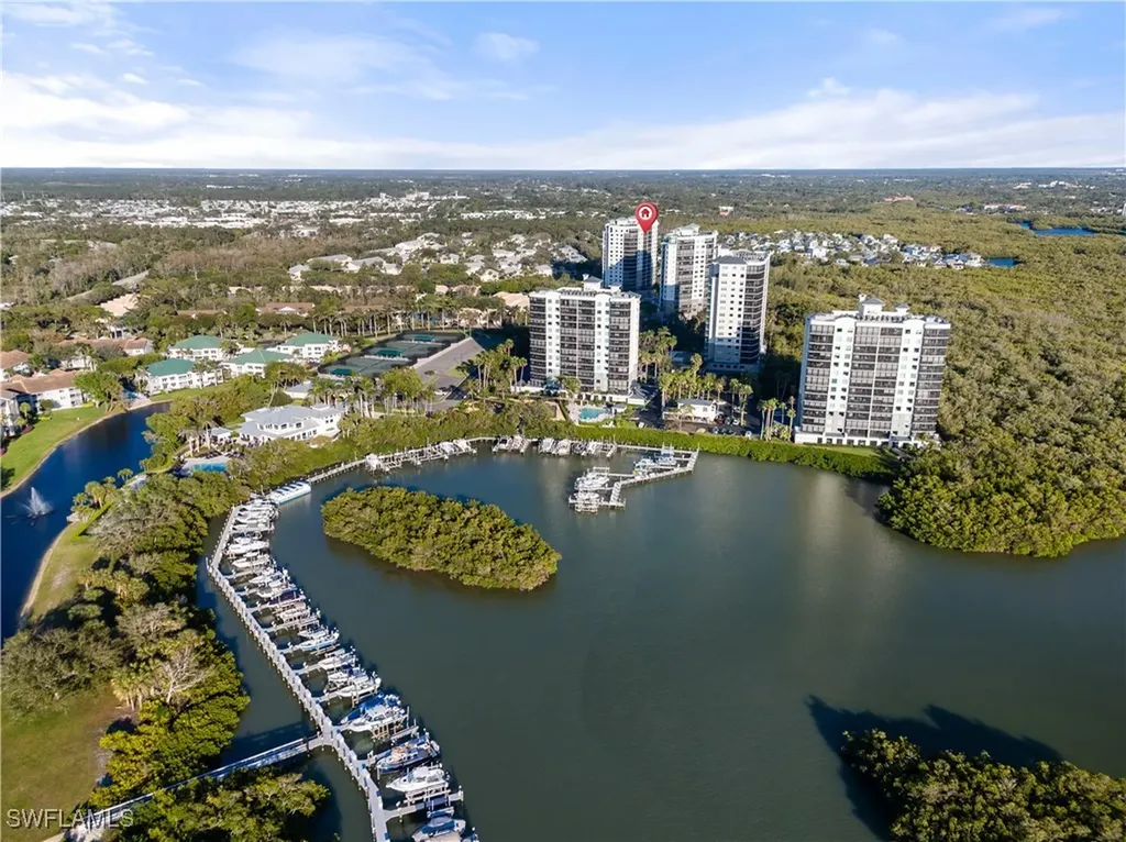 455 Cove Tower Drive Naples FL 34110