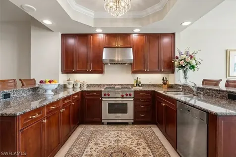 455 Cove Tower Drive Naples FL 34110